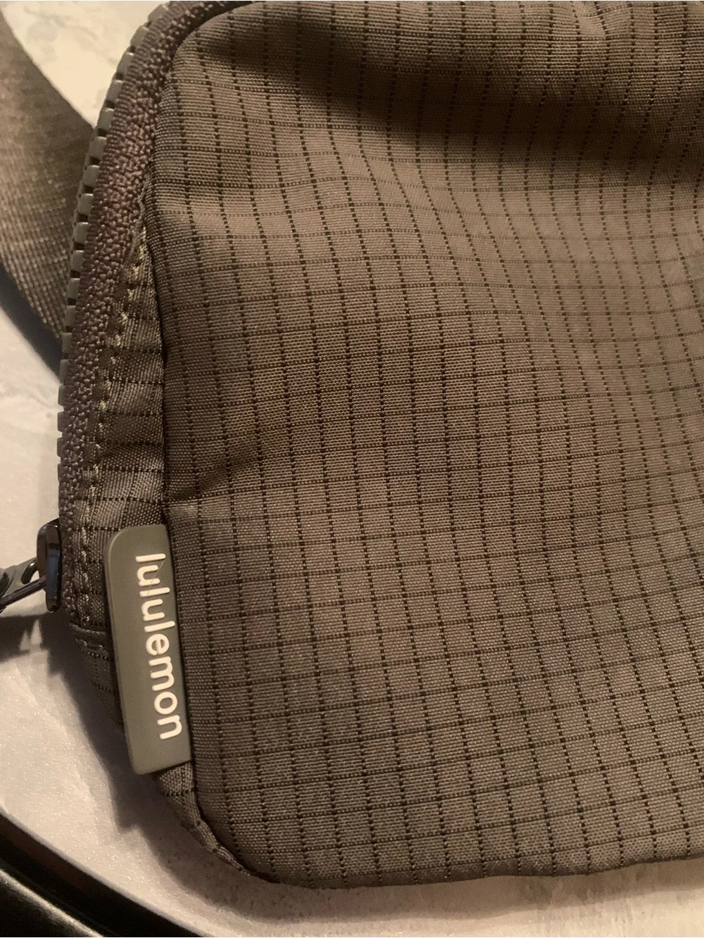 lululemon athletica Belt Bag in Gray-Brown